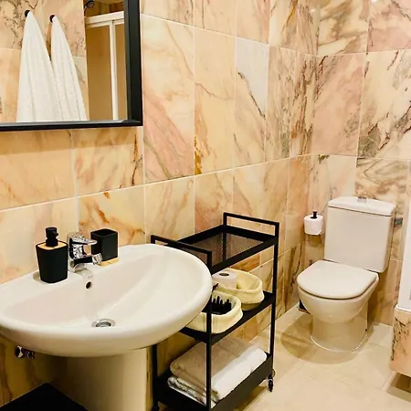Apartamento Excelente Ubicacion דירה סנשנשו